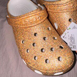 GLITTER CROCS